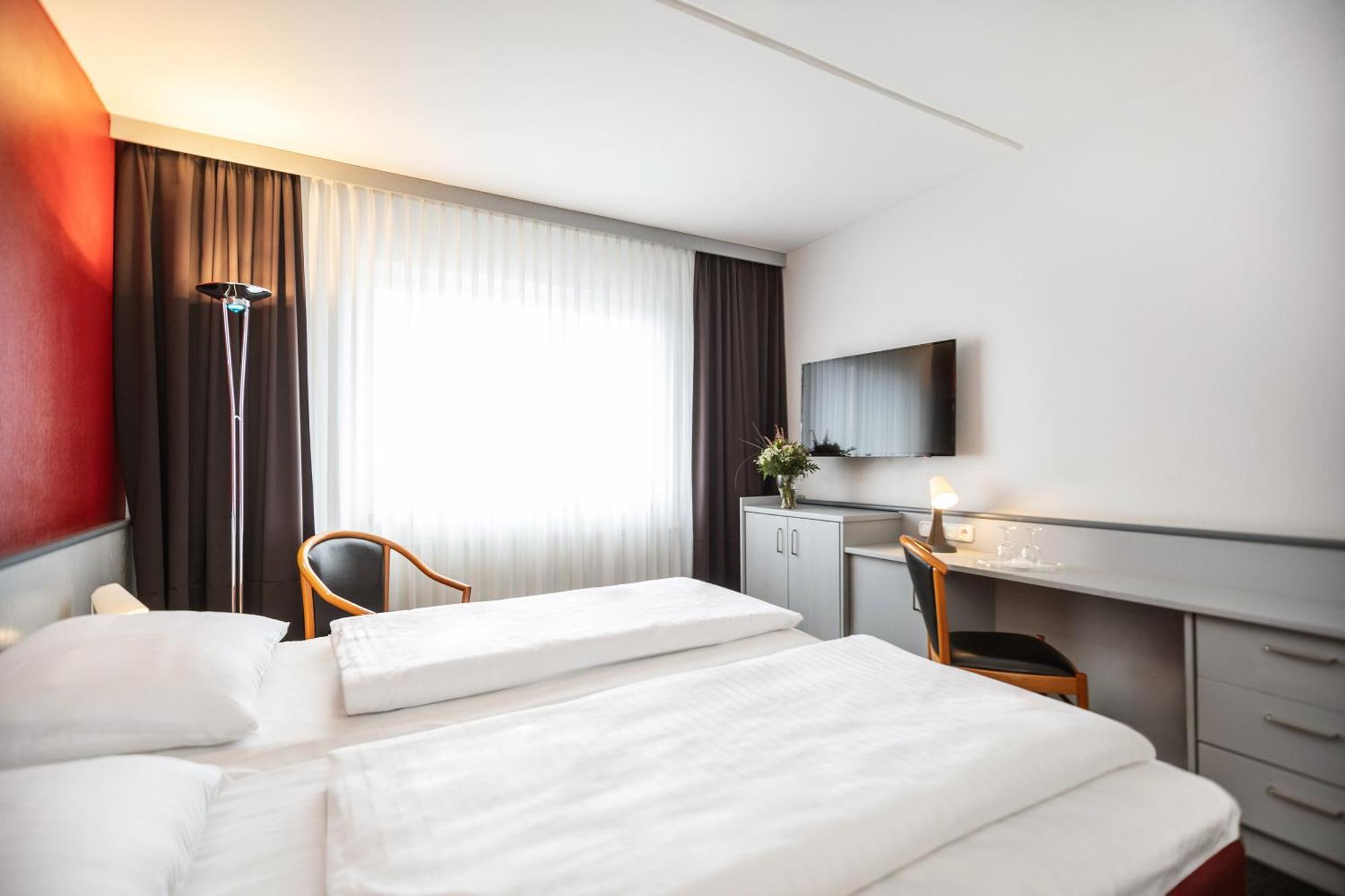 Good Morning + Bad Oldesloe Hotell Exteriör bild