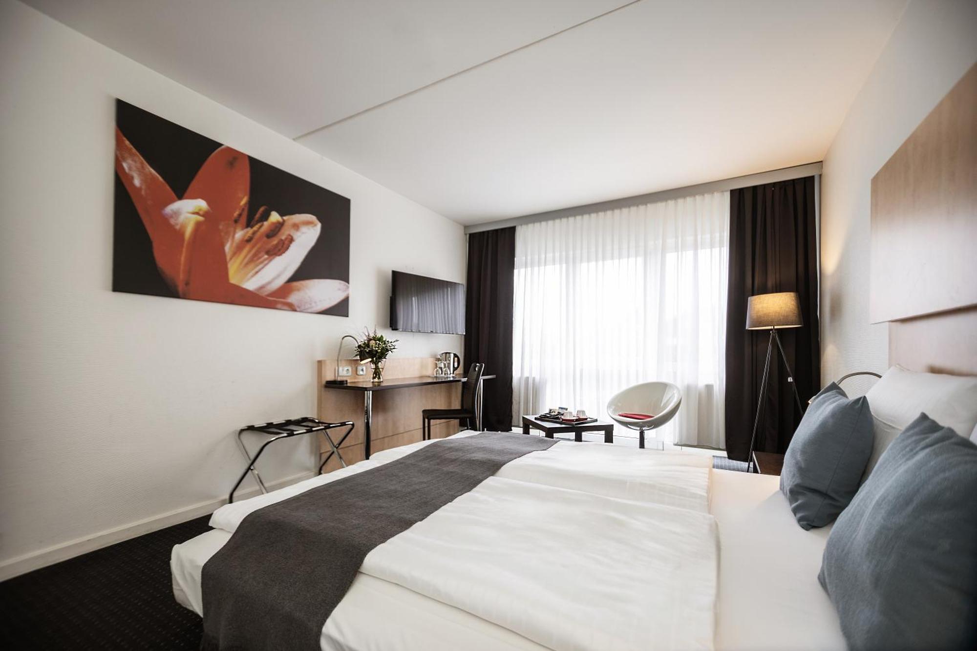 Good Morning + Bad Oldesloe Hotell Exteriör bild