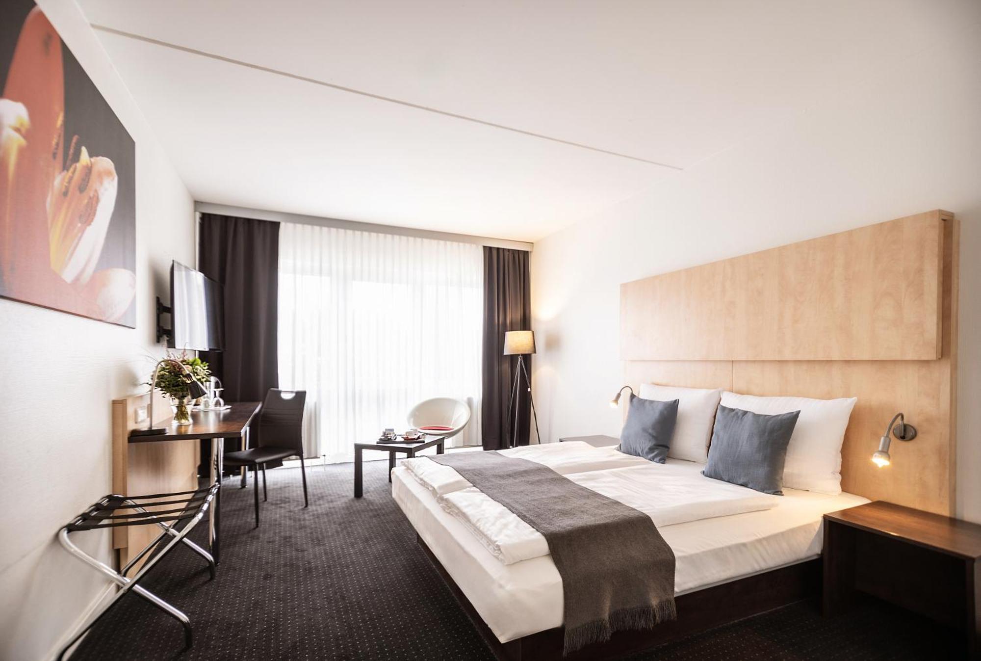 Good Morning + Bad Oldesloe Hotell Exteriör bild