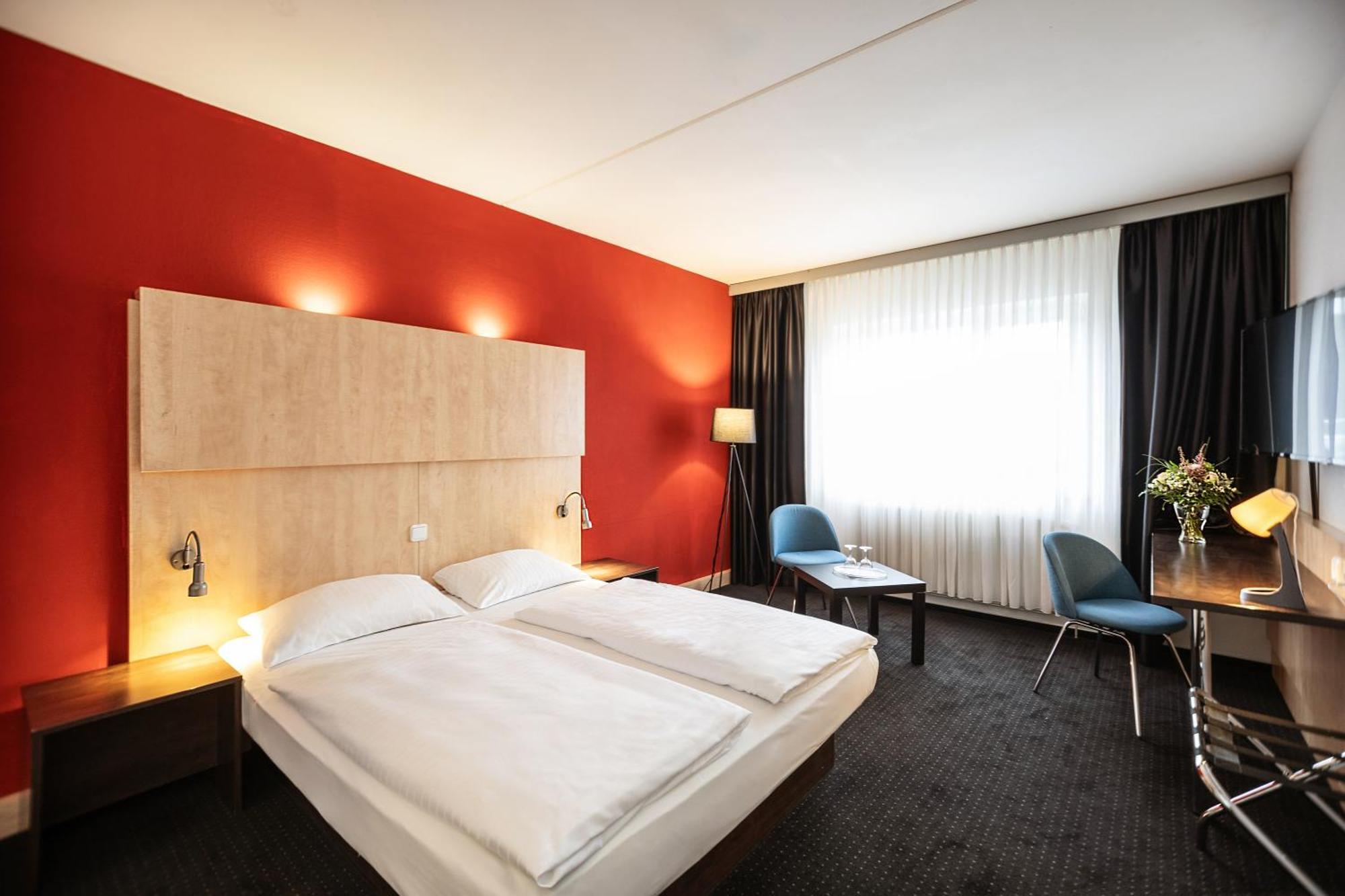 Good Morning + Bad Oldesloe Hotell Exteriör bild