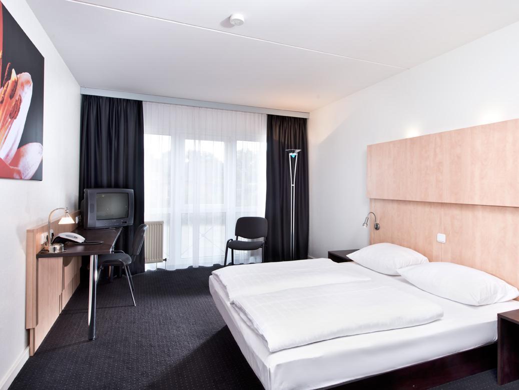 Good Morning + Bad Oldesloe Hotell Exteriör bild