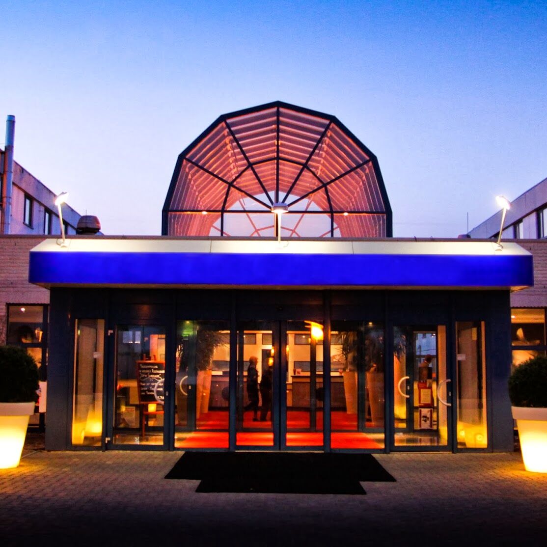 Good Morning + Bad Oldesloe Hotell Exteriör bild